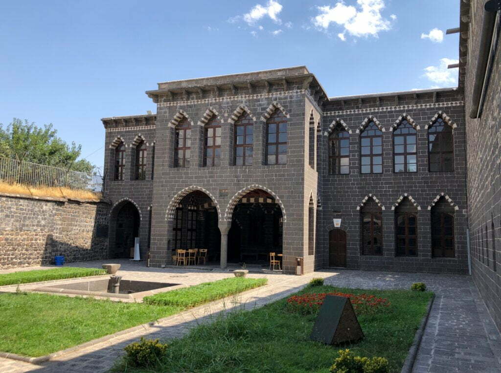 Diyarbakır’ın Mimarisi