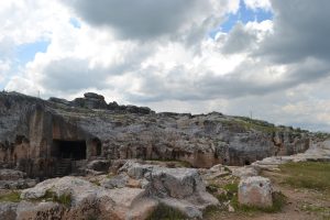 Çayönü Höyüğü -Hilar Mağaraları